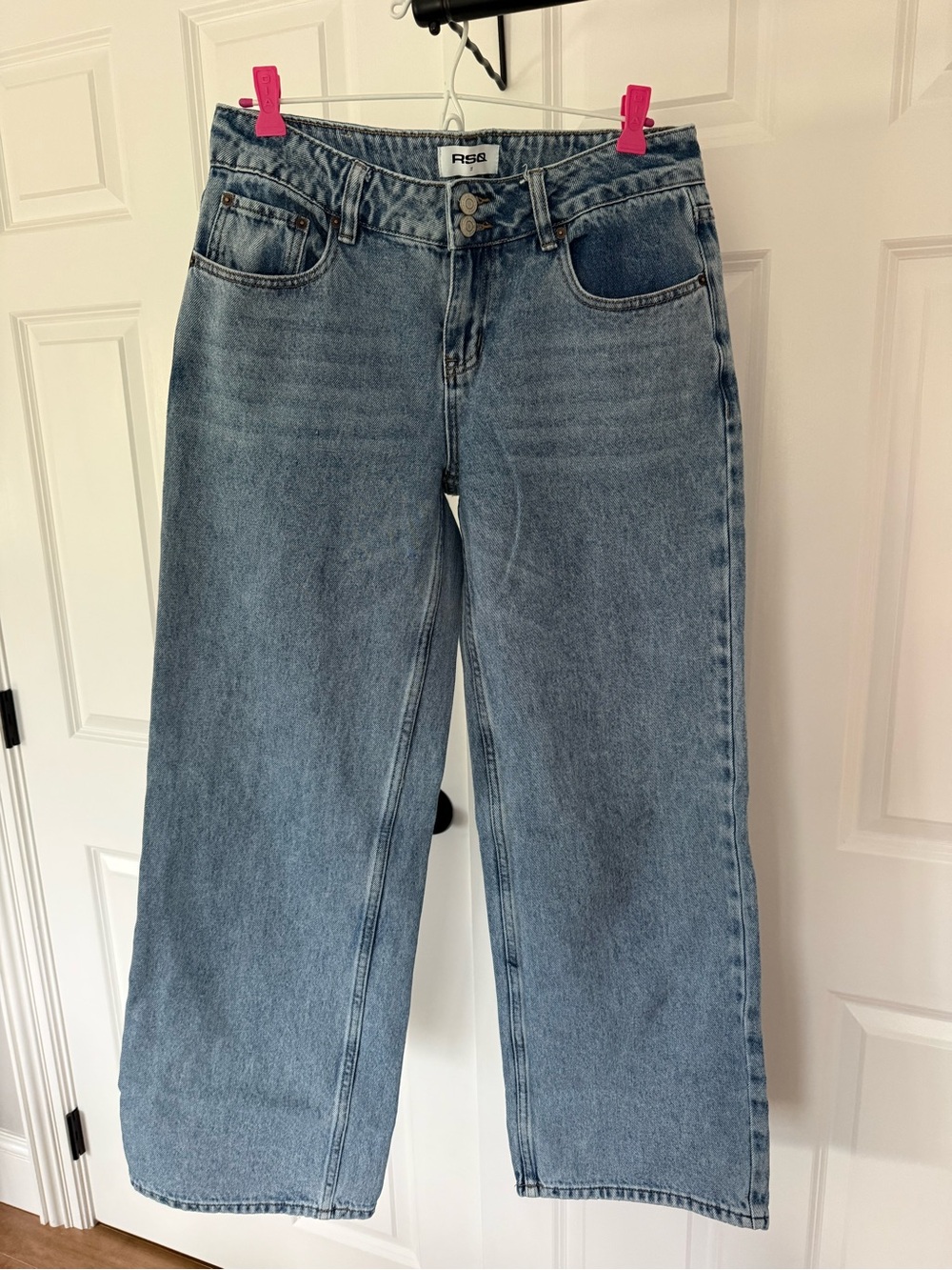 RSQ Women’s Low-Rise Wide-Leg Jeans